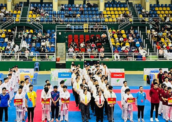 HLV bị tố dàn xếp huy chương tại giải karate năng khiếu trẻ thành phố năm 2024