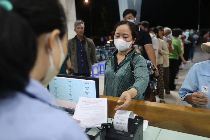 Lương cơ sở tăng, kéo theo giá dịch vụ y tế cũng tăng