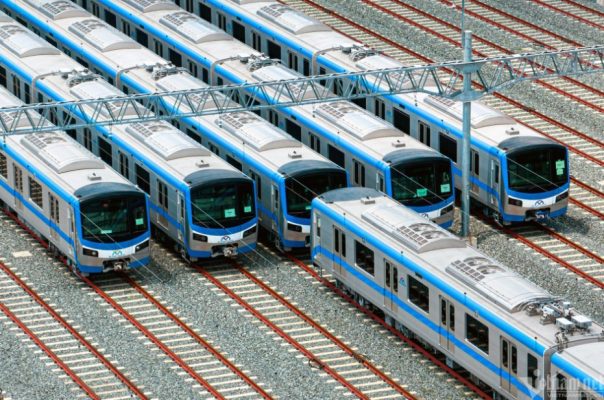 Metro số 1 vận hành thử như chạy thương mại